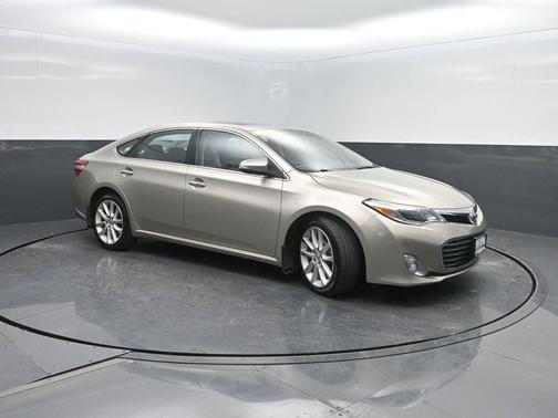 Creme Brulee Mica 2015 Toyota Avalon Limited
