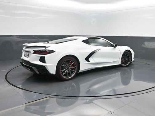 2026 Chevrolet Corvette Stingray w/3LT