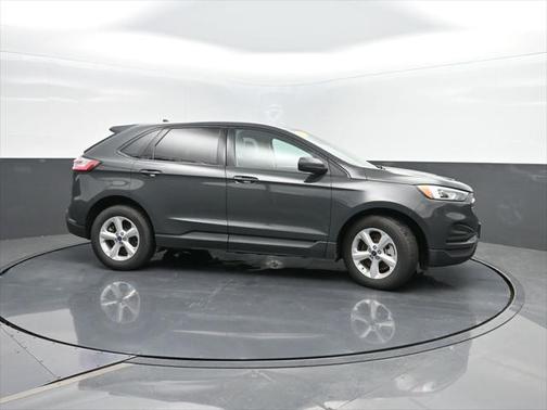2021 Ford Edge SE