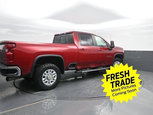 Cherry Red Tintcoat 2022 Chevrolet Silverado 2500 LT
