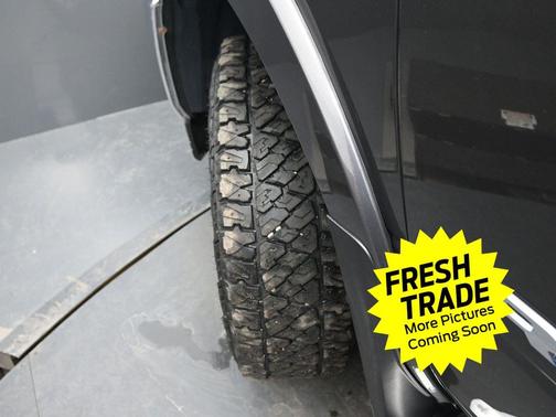 Granite Crystal Metallic Clearcoat 2021 RAM 2500 Laramie Crew Cab 4x4 6'4' Box