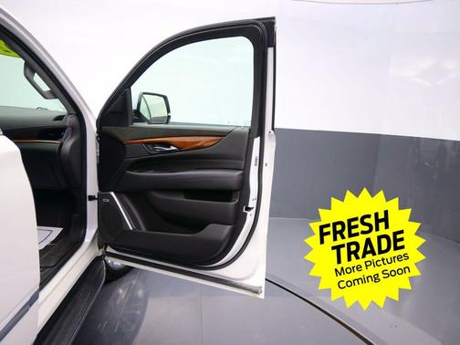 2020 Cadillac Escalade Premium Luxury