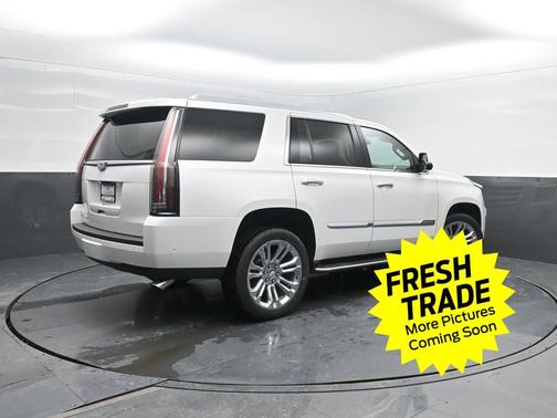 2020 Cadillac Escalade Premium Luxury