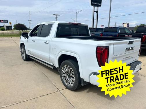 Glacier White Tricoat 2026 GMC Sierra 1500 Denali Ultimate