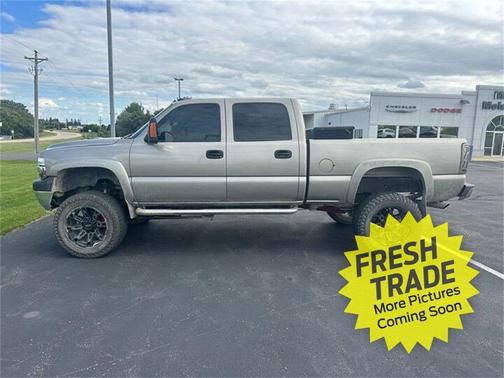 2001 Chevrolet Silverado 2500 LS H/D Crew Cab