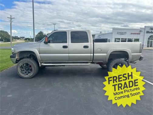 2001 Chevrolet Silverado 2500 LS H/D Crew Cab
