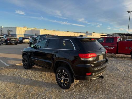 2016 Jeep Grand Cherokee Laredo
