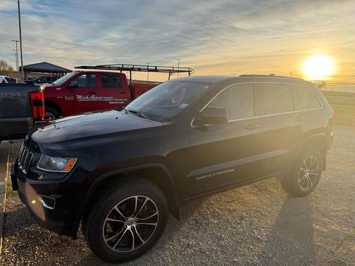 2016 Jeep Grand Cherokee Laredo