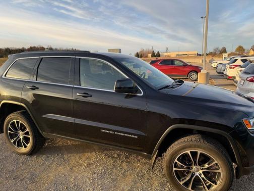 2016 Jeep Grand Cherokee Laredo