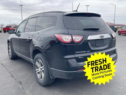 2017 Chevrolet Traverse 2LT