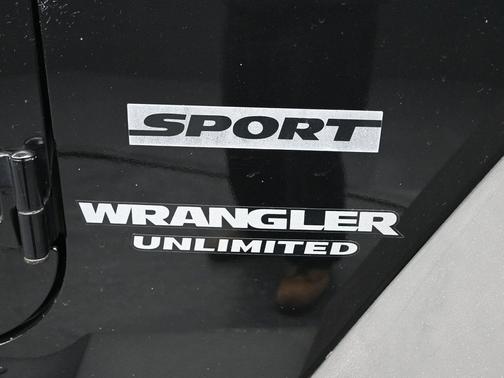 2013 Jeep Wrangler Unlimited Sport