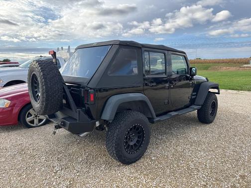 2013 Jeep Wrangler Unlimited Sport
