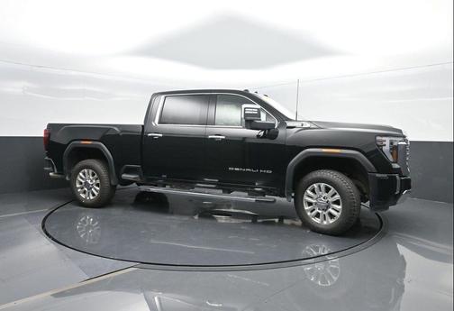 2024 GMC Sierra 2500 Denali