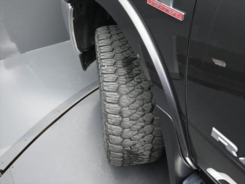 2022 RAM 3500 Laramie Crew Cab 4x4 6'4' Box