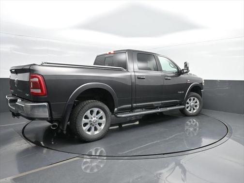 2022 RAM 3500 Laramie Crew Cab 4x4 6'4' Box