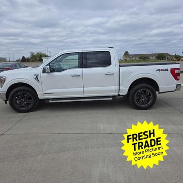Star White Metallic Tri-Coat 2023 Ford F-150 Lariat