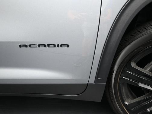 2026 GMC Acadia AWD Elevation