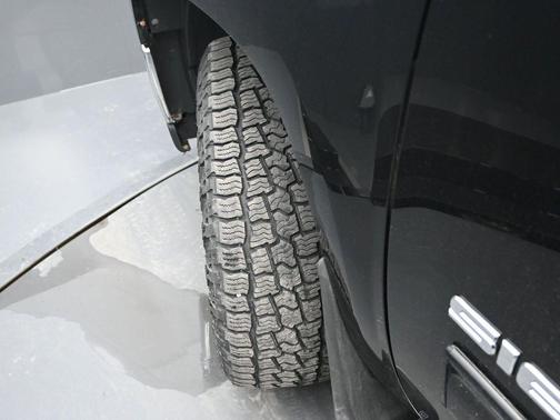 Onyx Black 2013 GMC Sierra 1500 SLT