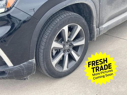 2025 Honda Pilot Touring 8-Passenger