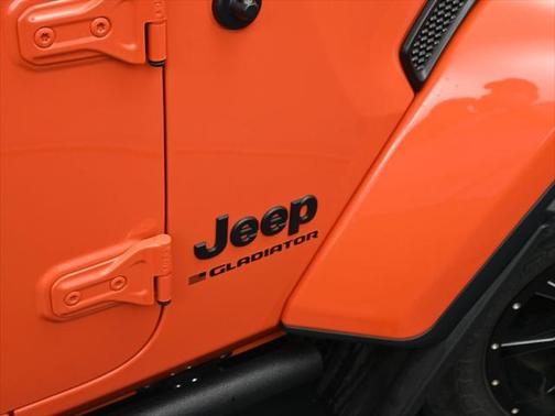 2023 Jeep Gladiator Sport S