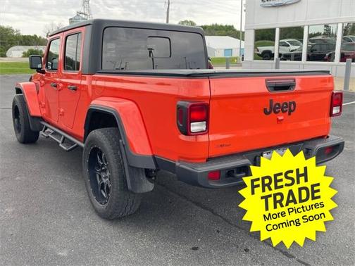 2023 Jeep Gladiator Sport S