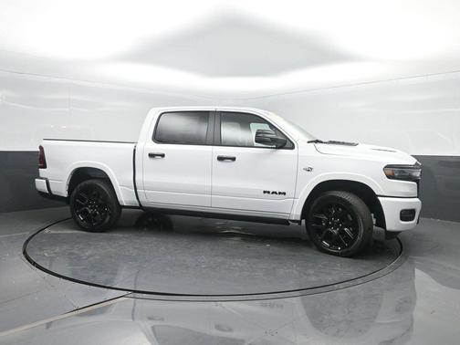Bright White Clearcoat 2026 RAM 1500 Laramie