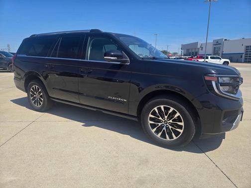 Agate Black 2025 Ford Expedition Max Platinum