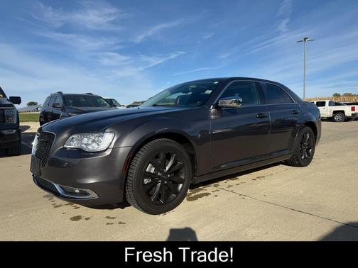 2016 Chrysler 300 S