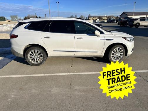 2021 Buick Enclave AWD Essence