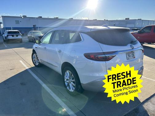 2021 Buick Enclave AWD Essence