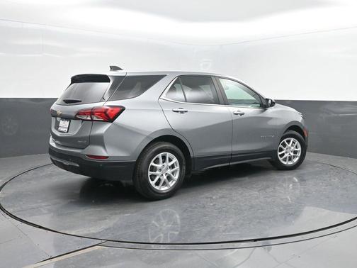 Sterling Gray Metallic 2023 Chevrolet Equinox 1LT