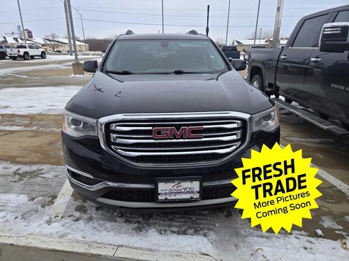 2017 GMC Acadia SLT-1