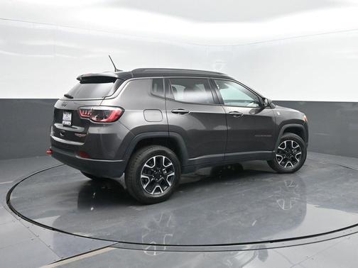 2021 Jeep Compass Trailhawk