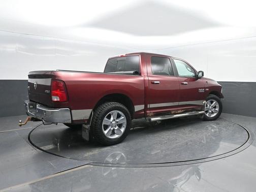 Delmonico Red Pearlcoat 2017 RAM 1500 Big Horn