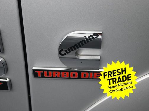 2017 RAM 2500 Laramie Crew Cab 4x4 6'4' Box