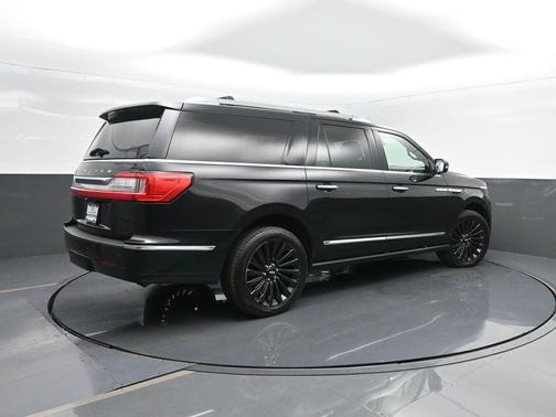 2019 Lincoln Navigator L Reserve