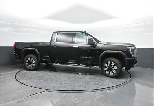 2024 GMC Sierra 2500 Denali