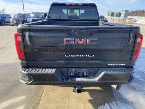 2024 GMC Sierra 2500 Denali