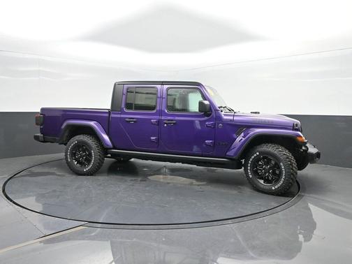 2026 Jeep Gladiator Willys 4x4