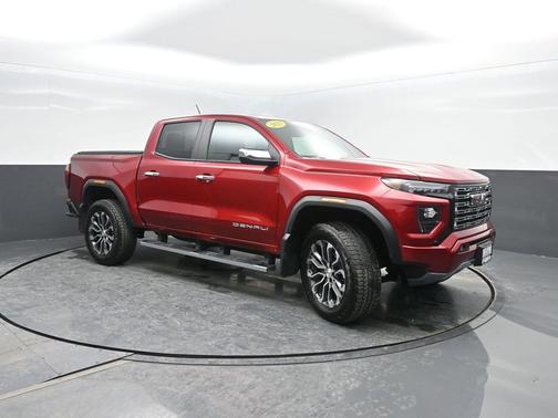 2025 GMC Canyon Denali