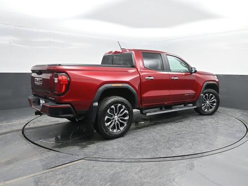 2025 GMC Canyon Denali