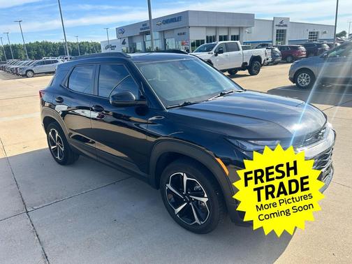 Mosaic Black Metallic 2021 Chevrolet Trailblazer RS