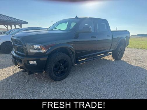 2017 RAM 2500 Laramie Crew Cab 4x4 6'4' Box