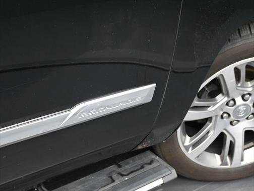 2015 Cadillac Escalade Premium