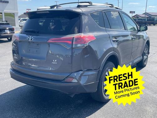 Magnetic Gray Metallic 2016 Toyota RAV4 LE