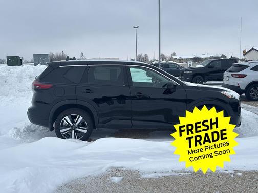 2024 Nissan Rogue SL