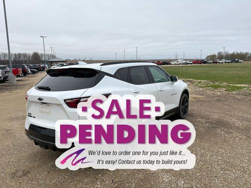 Iridescent Pearl Tricoat 2021 Chevrolet Blazer RS