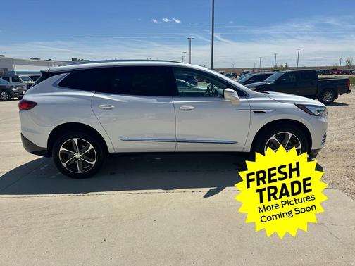 White Frost Tricoat 2021 Buick Enclave AWD Essence