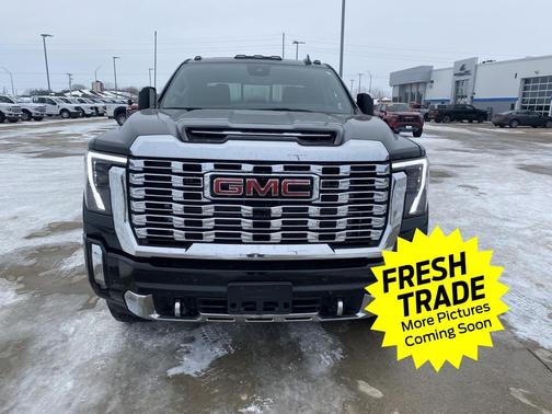2024 GMC Sierra 2500 Denali