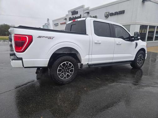 Oxford White 2021 Ford F-150 XLT